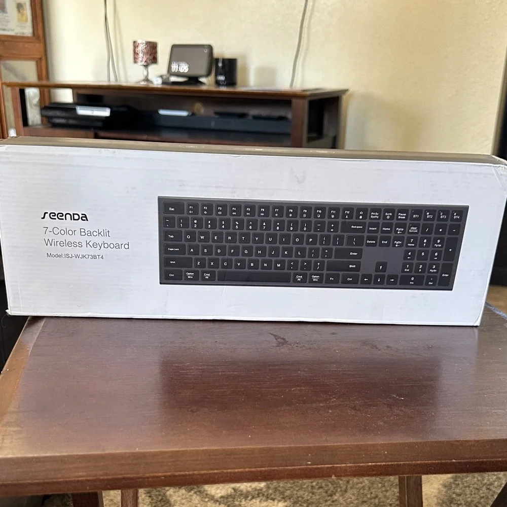 Seenda 7-Color Backlit Wireless Keyboard